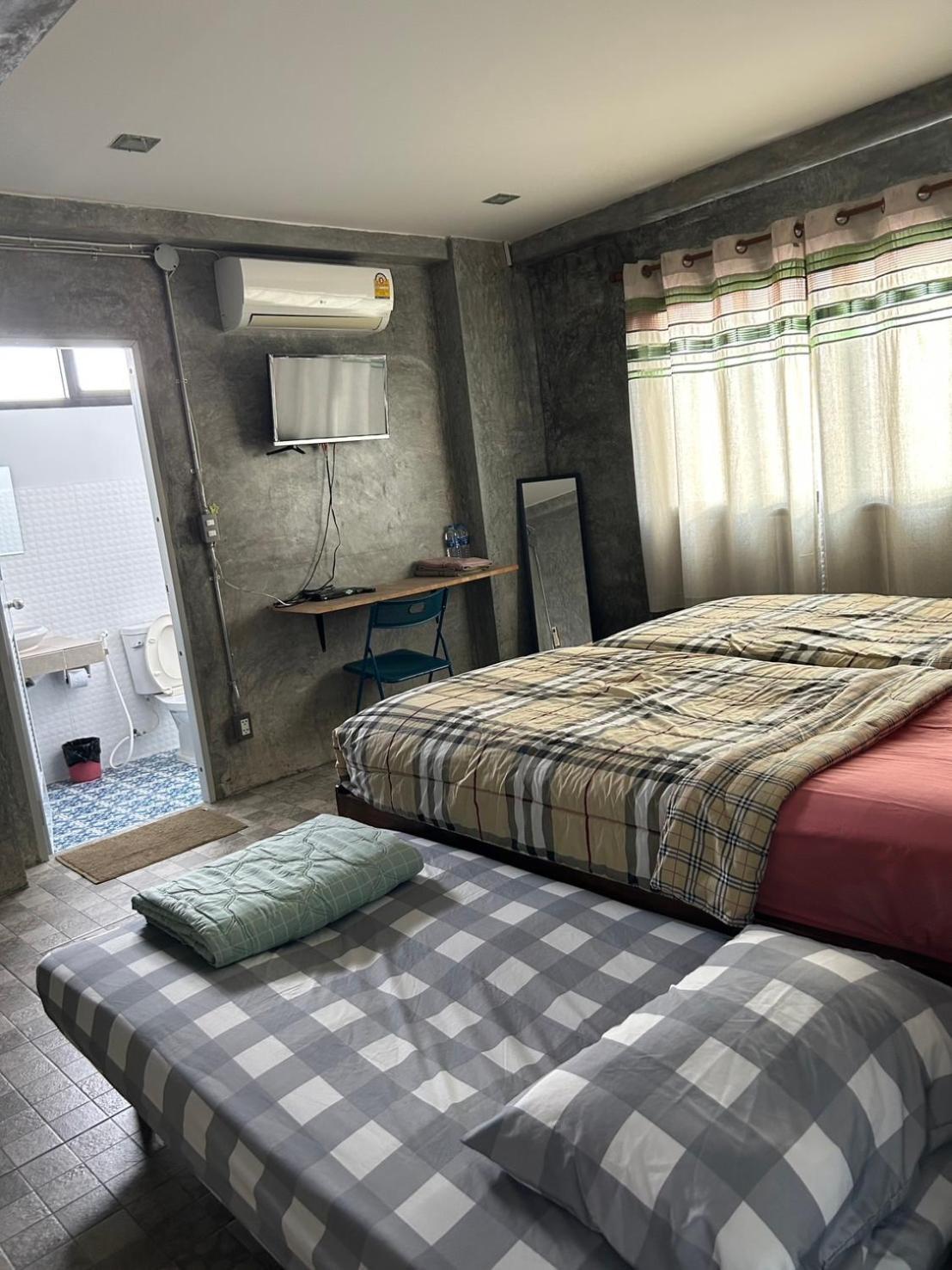 Chiangmai Hometel チエンマイ エクステリア 写真